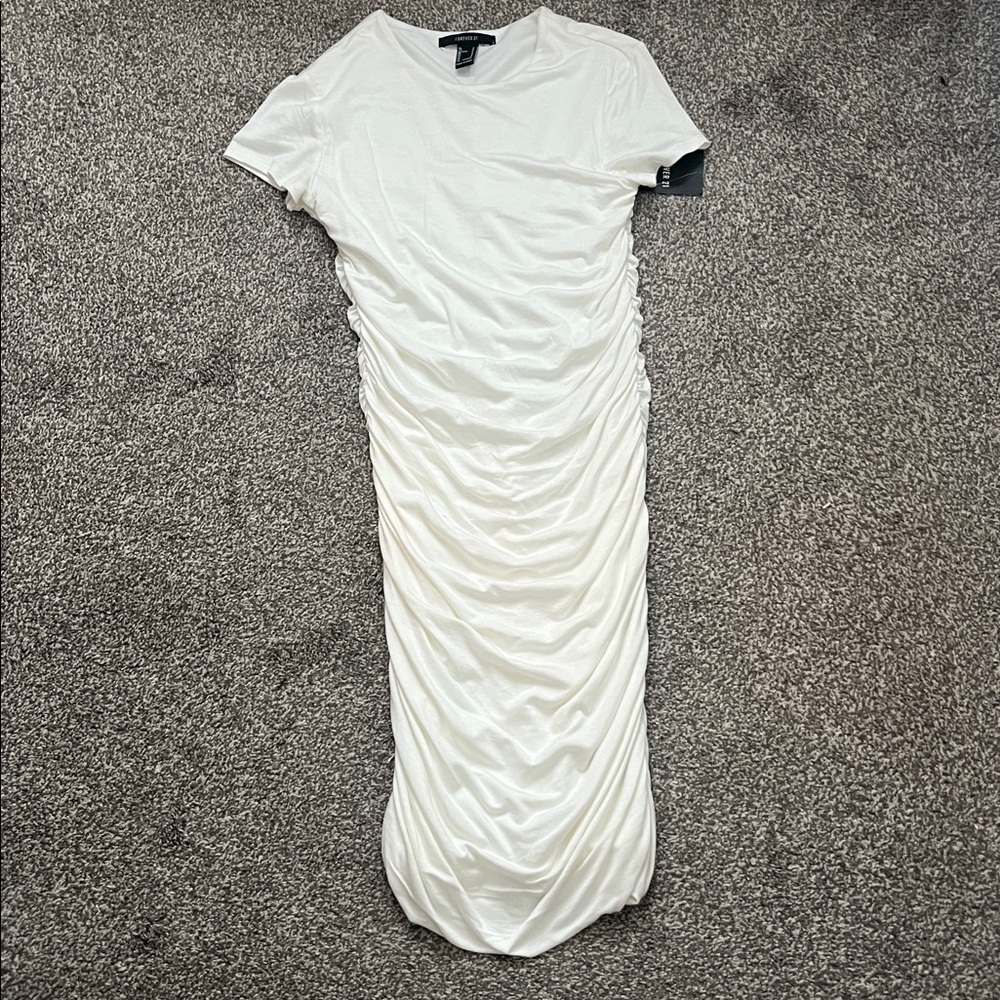Forever 21 Classic White Top